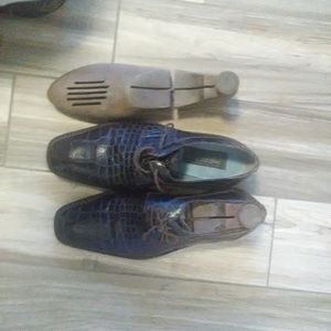 Gator shoes
